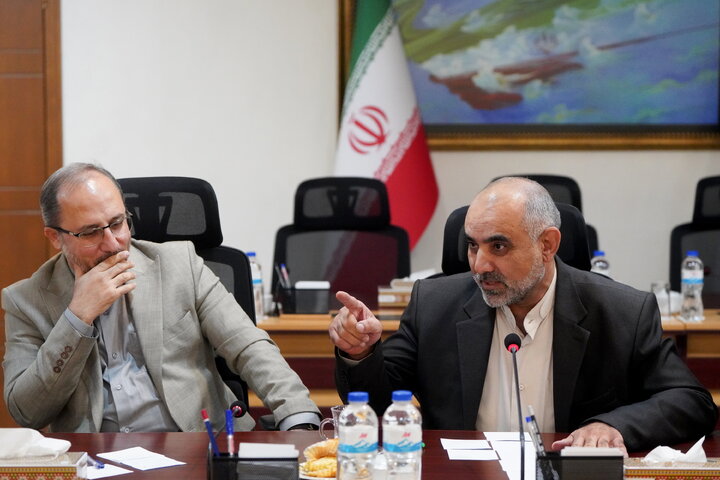 بررسی عملکرد حوزه اشتغال بنیاد برکت با حضور رئیس ستاد اجرایی فرمان امام