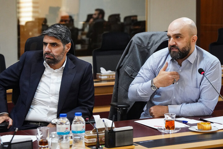 بررسی عملکرد حوزه اشتغال بنیاد برکت با حضور رئیس ستاد اجرایی فرمان امام