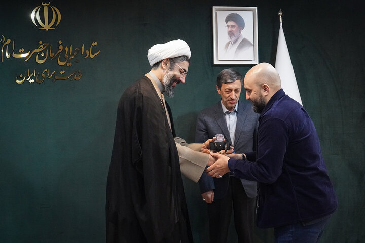 دیدار رئیس نهاد رهبری در دانشگاه‌ها با سید پرویز فتاح