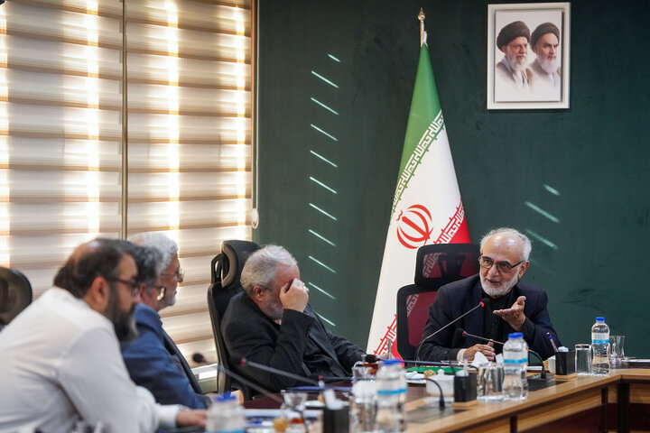 جلسه بررسی دستاوردهای طرح جهش تولید در دیم‌زارها
