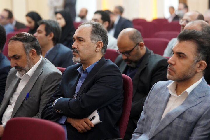 تقدیر از شرکت‌های برتر ستاد اجرایی فرمان امام در هشتمین دوره جایزه تعالی