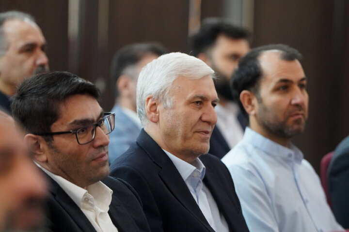 تقدیر از شرکت‌های برتر ستاد اجرایی فرمان امام در هشتمین دوره جایزه تعالی
