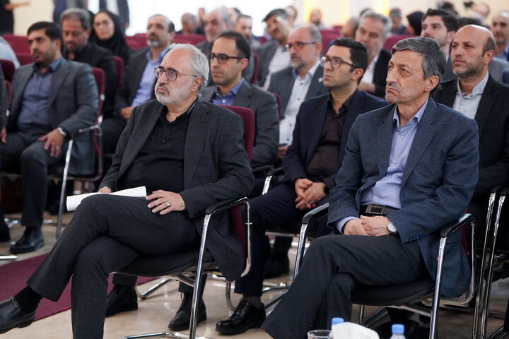 تقدیر از شرکت‌های برتر ستاد اجرایی فرمان امام در هشتمین دوره جایزه تعالی