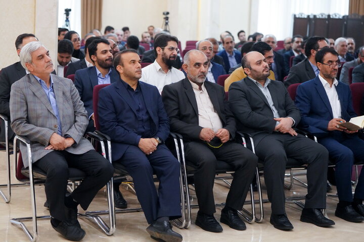 تقدیر از شرکت‌های برتر ستاد اجرایی فرمان امام در هشتمین دوره جایزه تعالی