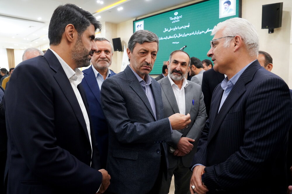 تقدیر از شرکت‌های برتر ستاد اجرایی فرمان امام در هشتمین دوره جایزه تعالی