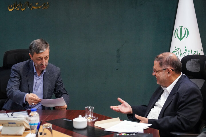 دیدار محمد مهدی مفتح نماینده مردم تویسرکان در مجلس شورای اسلامی با رئیس ستاد اجرایی فرمان امام