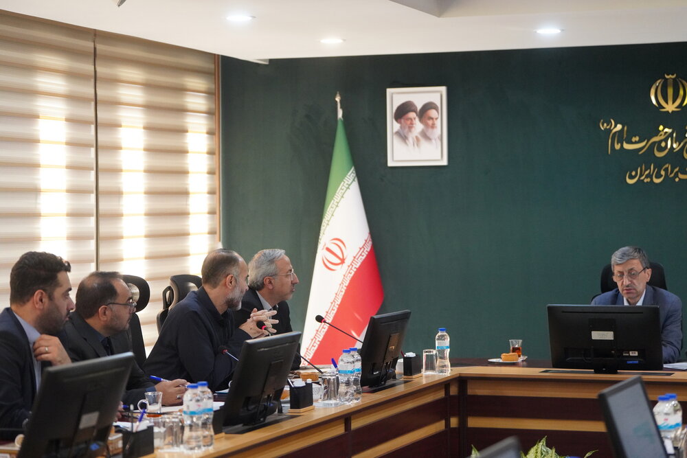 بررسی گزارش‌های ارتباطات مردمی ستاد اجرایی فرمان امام با حضور فتاح