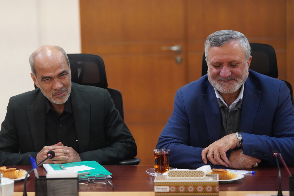 بررسی گزارش‌های ارتباطات مردمی ستاد اجرایی فرمان امام با حضور فتاح