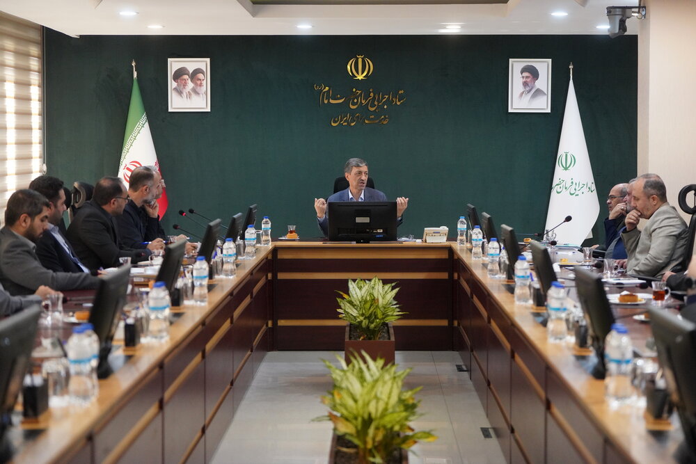 بررسی گزارش‌های ارتباطات مردمی ستاد اجرایی فرمان امام با حضور فتاح