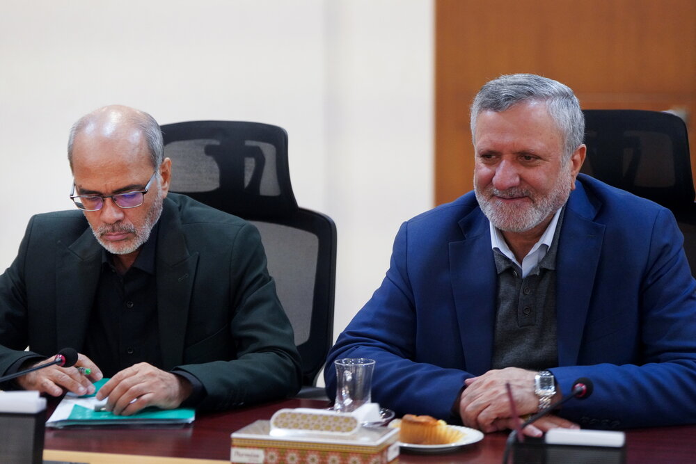 بررسی گزارش‌های ارتباطات مردمی ستاد اجرایی فرمان امام با حضور فتاح